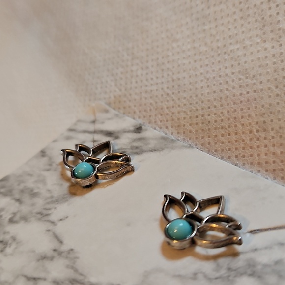 Silver, Turquoise, and Red Beaded Necklace and Earring Set - Picture 5 of 5